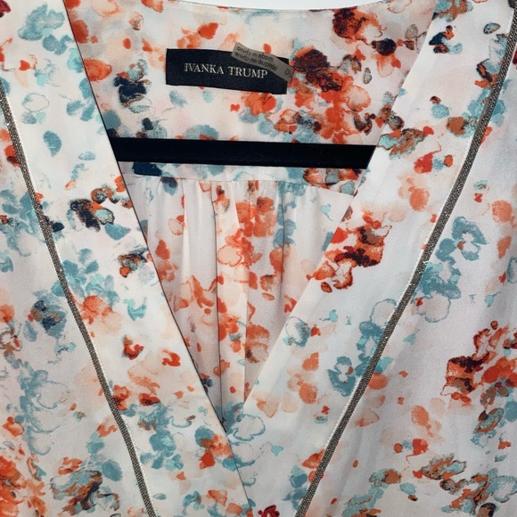 Ivanka Trump Blouse - Picture 2 of 2